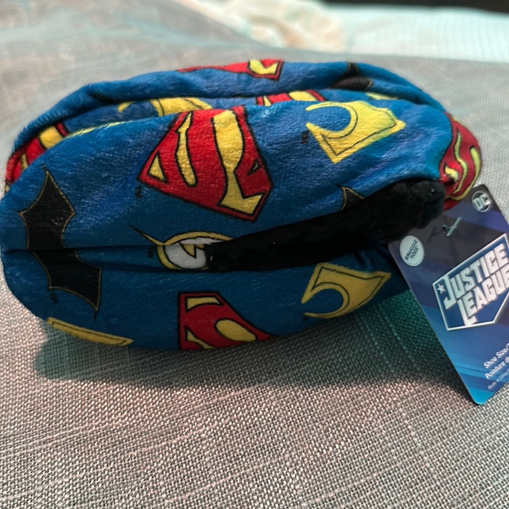 Boys Justice League Snuggle Toe Slipper Socks, Size 4-7